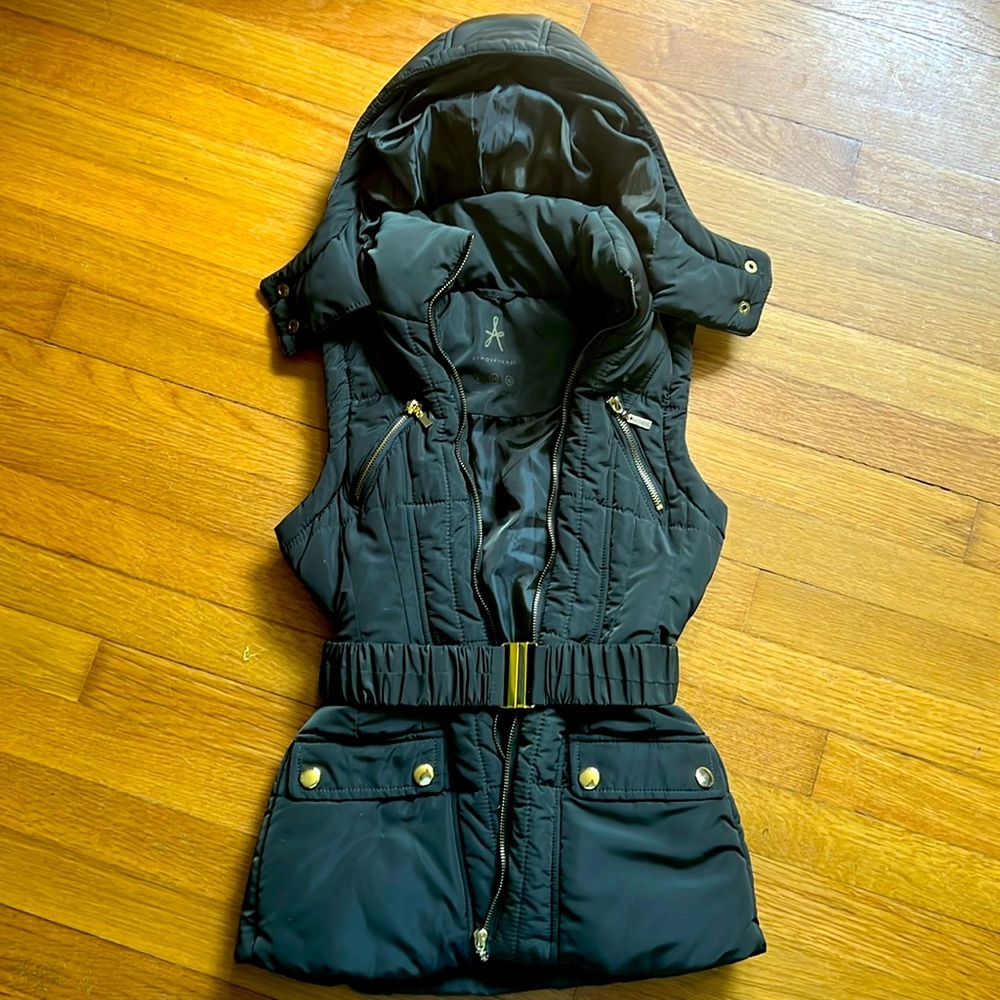 Atmosphere Forest green puffy vest with hoodie and belt.
